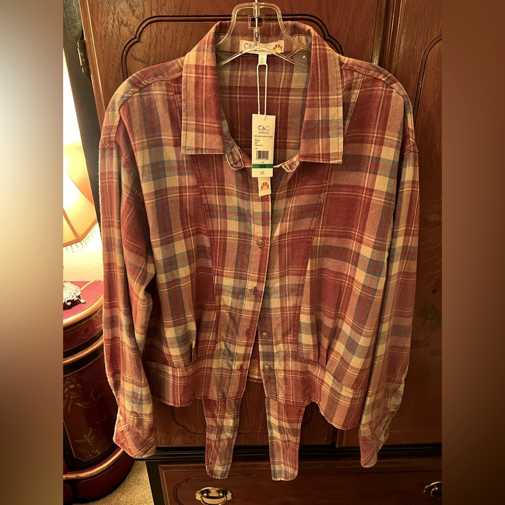 NTW C&C California red plaid shirt, size L.